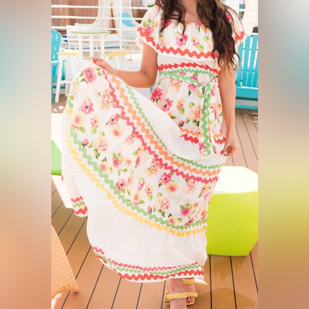 Flying Tomato Colorful Floral Maxi Dress size Small